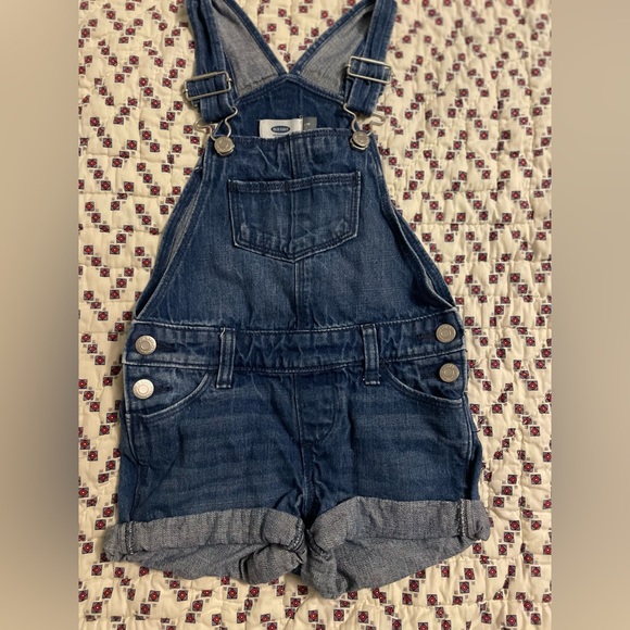 Old navy overalls - Picture 1 of 1